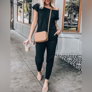 ANRABESS Black Jumpsuits for Women Loose Fit, Off the Shoulder.